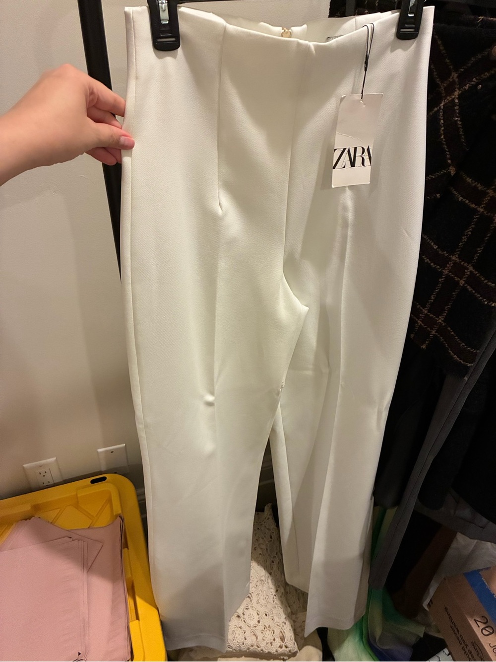 Zara Men’s Cream Straight-Leg Dress Pants